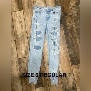 American Eagle Outfitters Light Blue Distressed Skinny Jeans